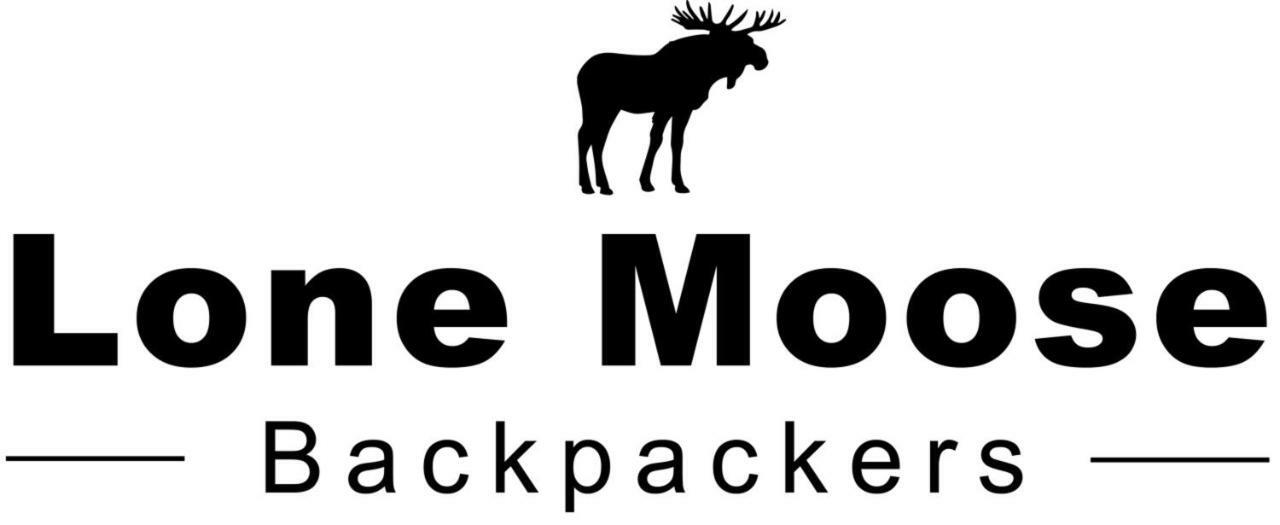 نزل تي أناوفي Lone Moose Backpackers المظهر الخارجي الصورة